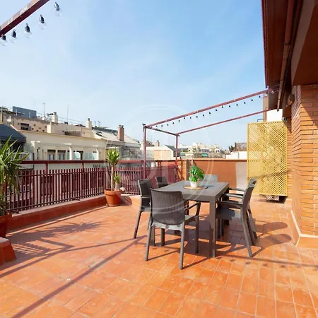 Cosy With Terrace * Barcelona